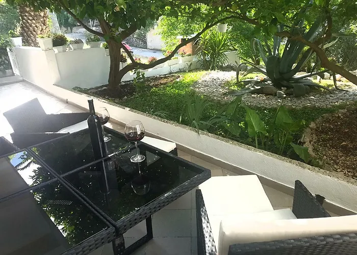 Apartment R Makarska