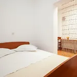 Apartamento R