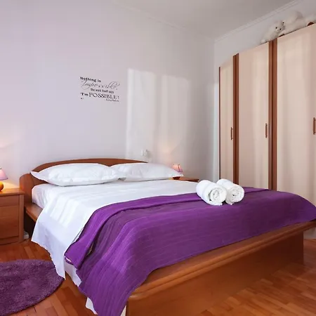 R Apartmán Makarská