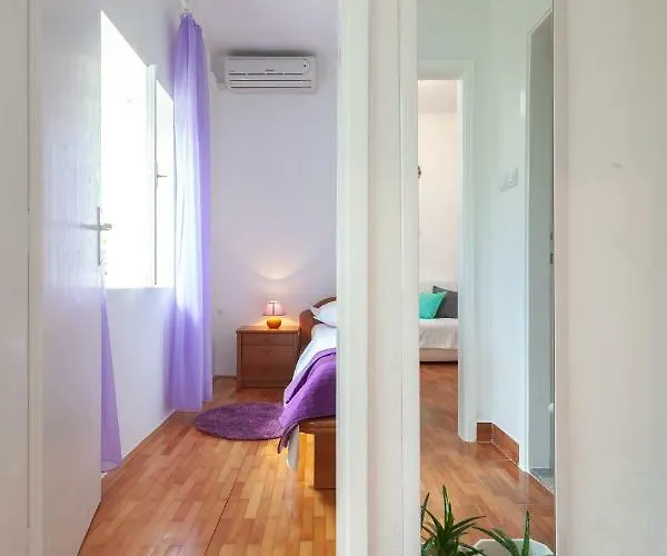 Apartment R Makarska